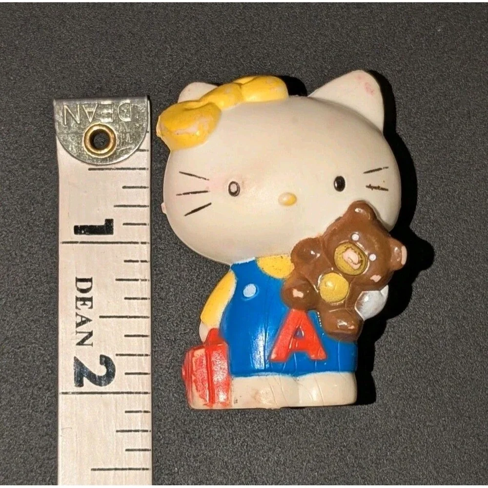 Vintage 1983 SANRIO Hello Kitty ANNA GARDENER 2